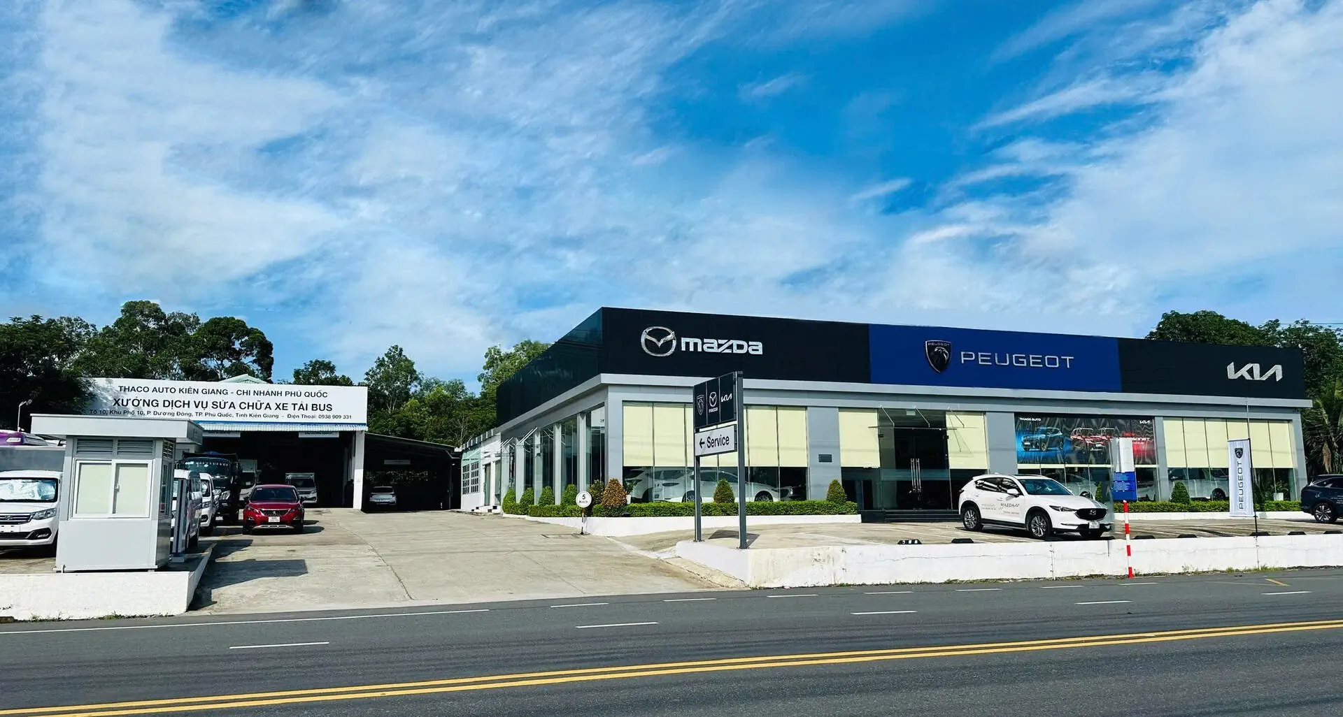 SHOWROOM KIA, MAZDA, PEUGEOT PHÚ QUỐC