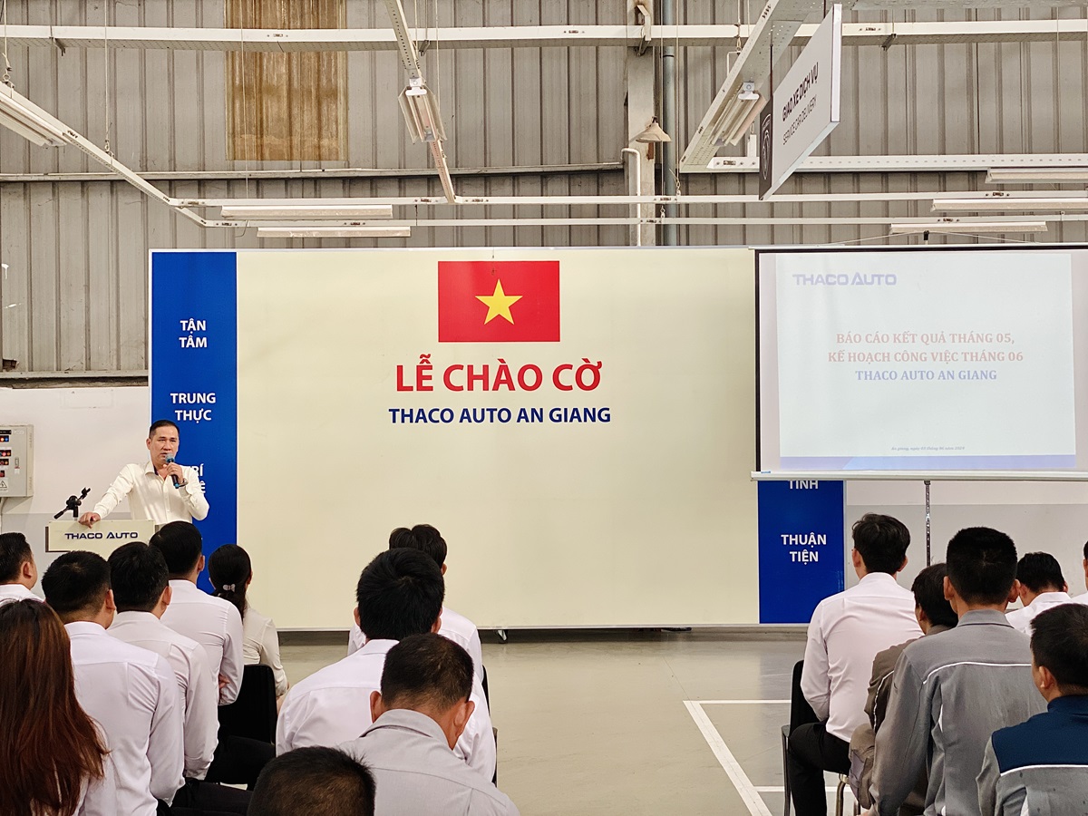 Lễ chào cờ tháng 6: THACO AUTO An Giang sẵn sàng bứt phá tháng cuối Quý II/2024